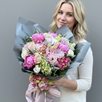 April Çiçek Buketi