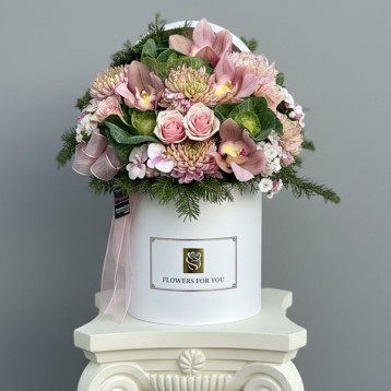 Zoe Kutu Aranjman Çiçek