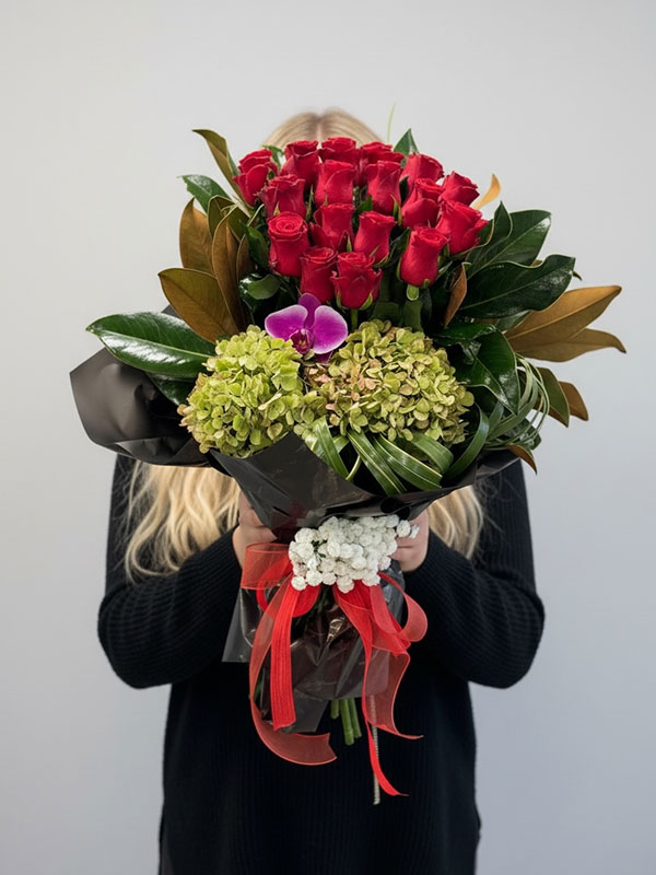 Lovebomb Gül Buketi