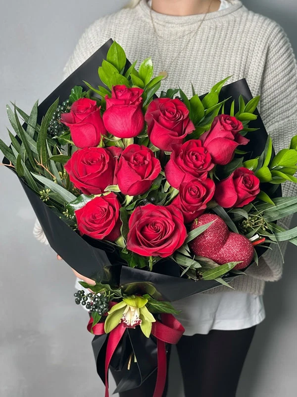 11'li Kırmızı Gül Buketi