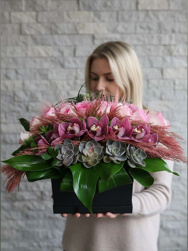 Pembe İnci Kutu Aranjman