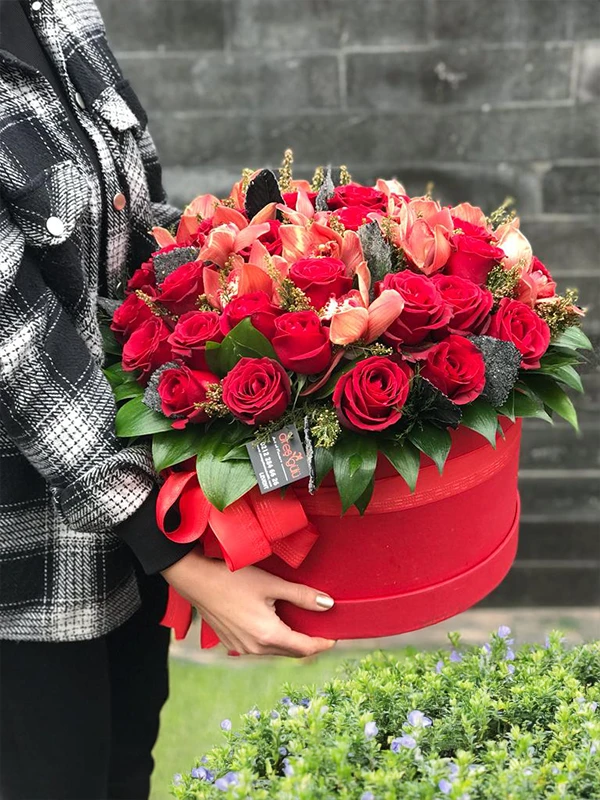 Love Red Rose Box