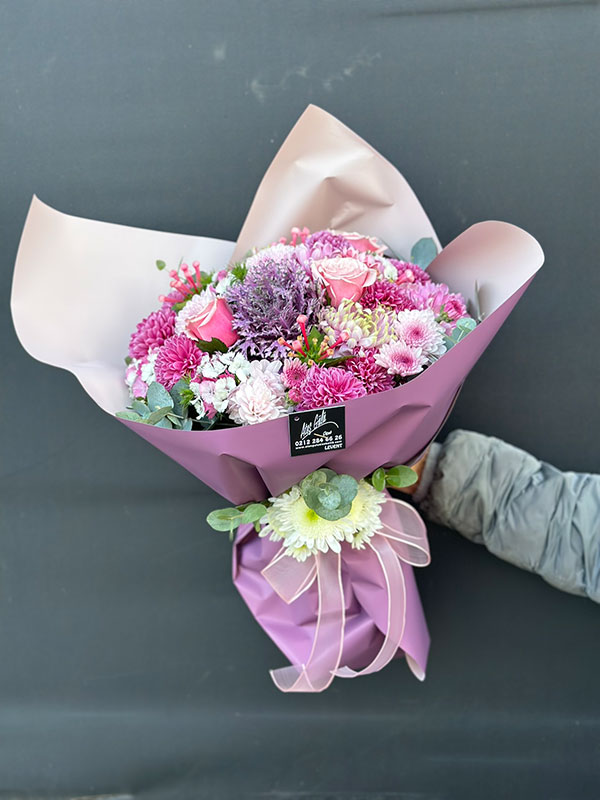 Young Çiçek Buketi