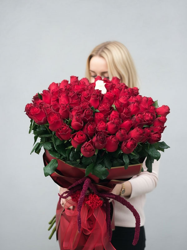 Zariya Kırmızı Gül Buketi